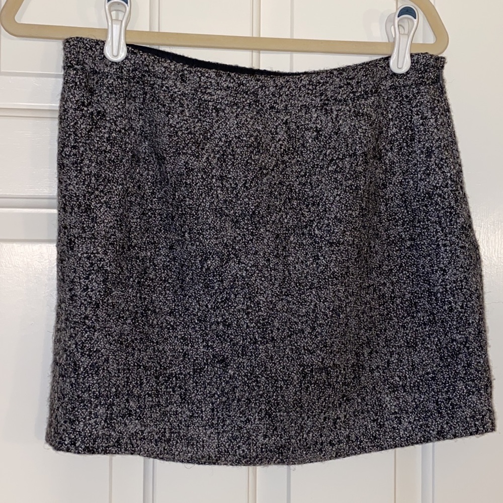 GAP Tweed Skirt (Size 4)